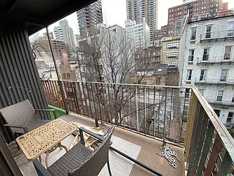 Rented by Living New York