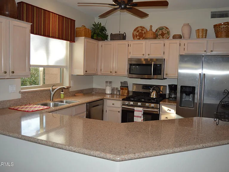 15621 W Heritage Dr — Photo 6