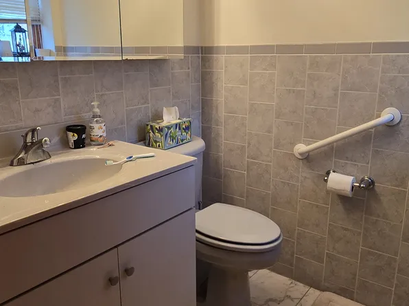 129 Park Avenue image 5 of 14