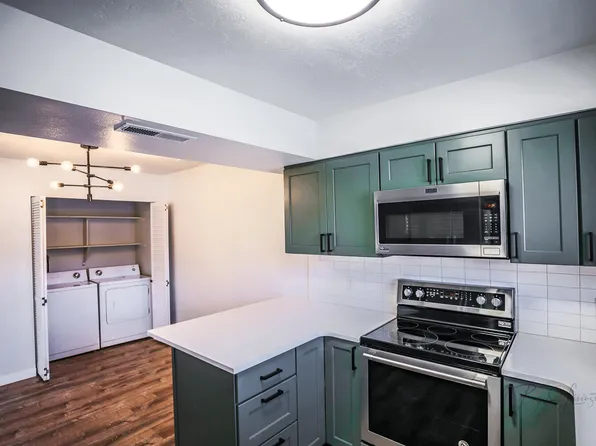 50 W 400 S APT 7, St George, UT 84770