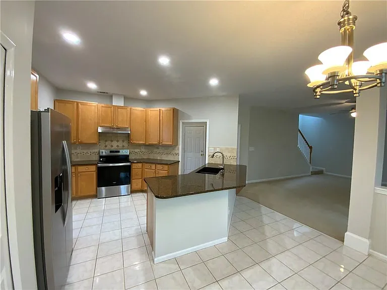 795 Hedgewick Trl — Photo 6
