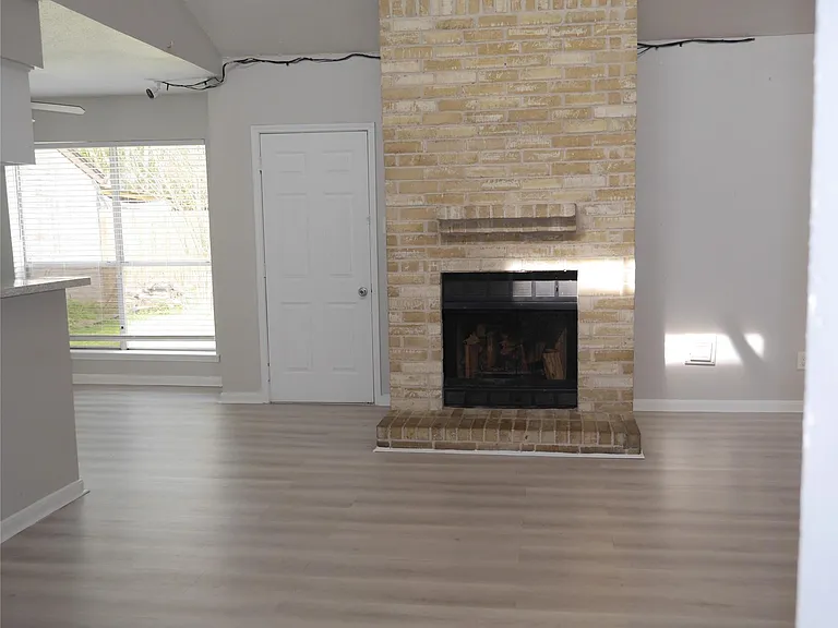 7410 Canasta Ln — Photo 14