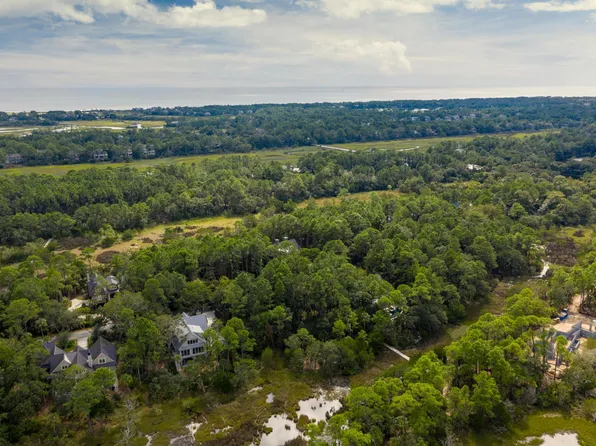 115 Blue Heron Pond Rd, Johns Island, SC 29455