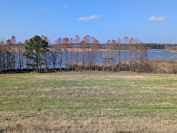 4th image of 7710 Shore Crest Way