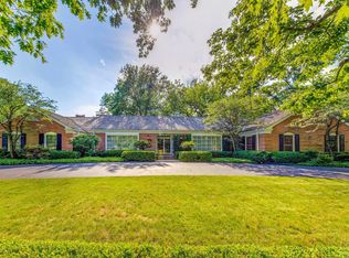 1000 Hawthorne Pl, Lake Forest, IL 60045