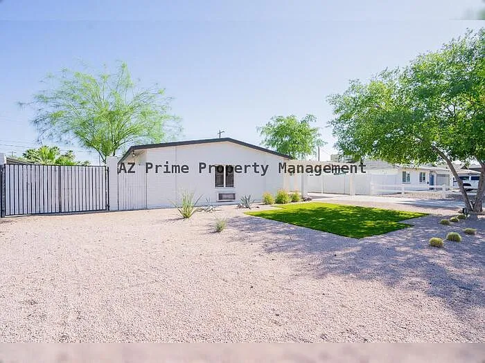 8139 E Osborn Rd — Photo 5