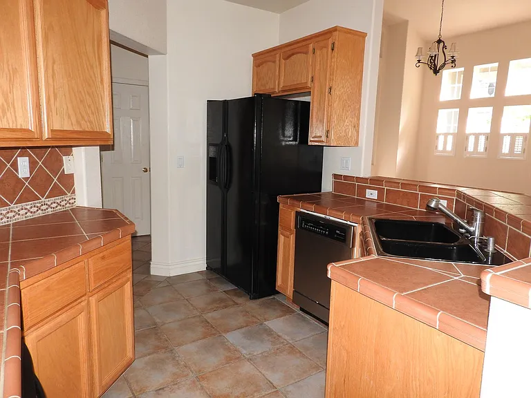 9928 Villa Granito Ln — Photo 9