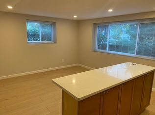 (Undisclosed Address), Arlington, MA 02476