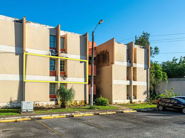 Cond Boulevard Del Rio Apt C204 — Photo 32