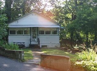 103 Bucknell Trl, Hopatcong, NJ 07843