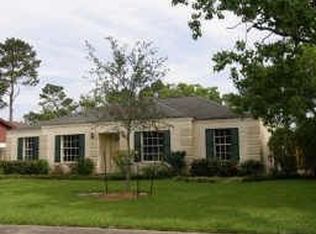 15811 Wandering Trl, Friendswood, TX 77546