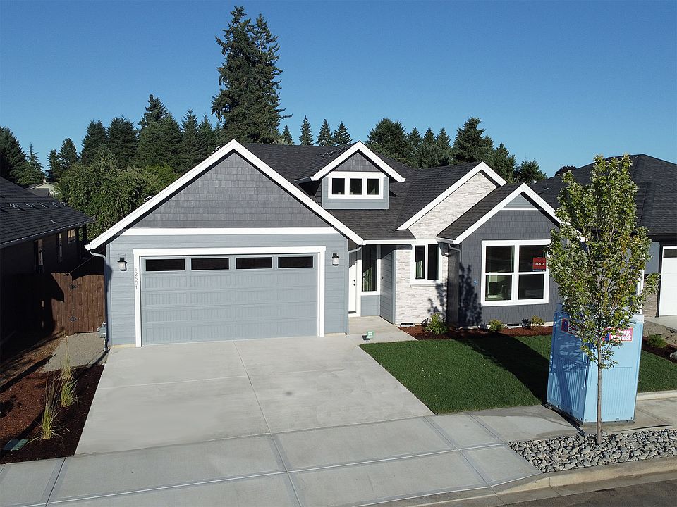 1st image of 12501 NE 64th Ave
