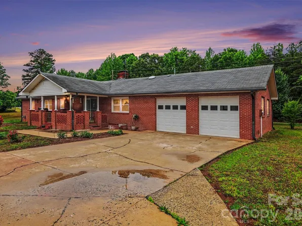 105 Fox Fire Run, Gastonia, NC 28052