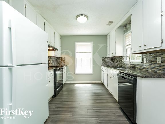 5th image of 5565 Westberry Ln