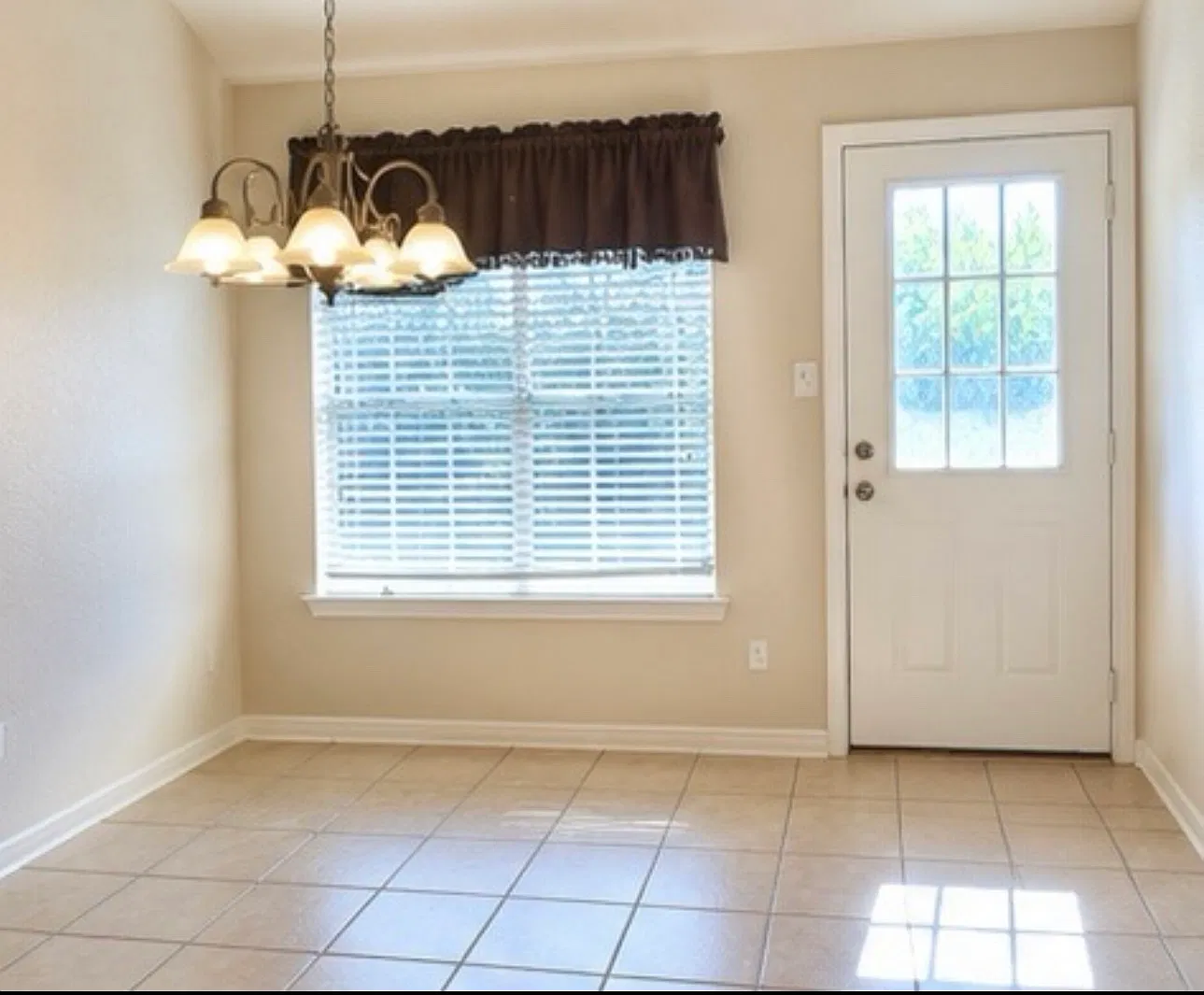 3 bed, 1513 sqft, $1,850 — Photo 3