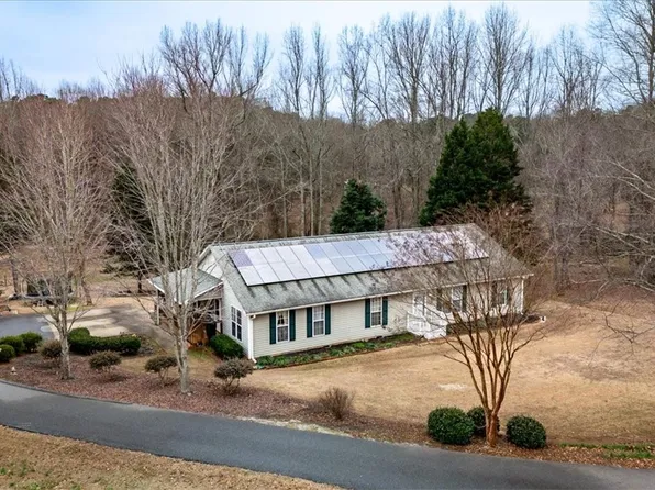 11 Dottie Ct, Williamston, SC 29697