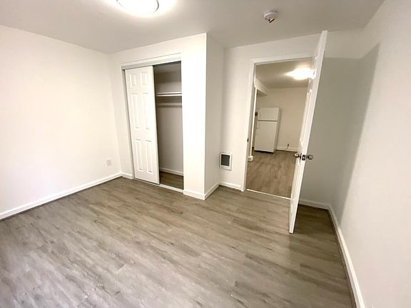 4th image of 1708 Cabrillo St #A