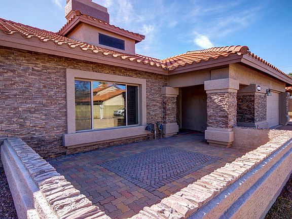 3rd image of 5623 E Anderson Dr