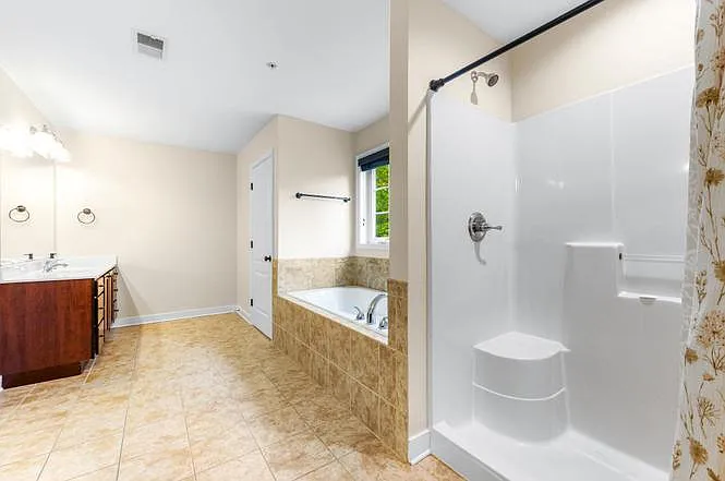 141 North Dr — Photo 16