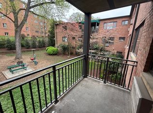 2325 42nd St NW, Washington, DC 20007