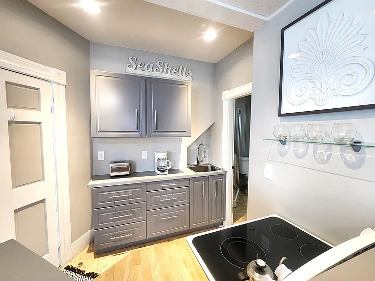 792 Grove St #1 — Photo 3