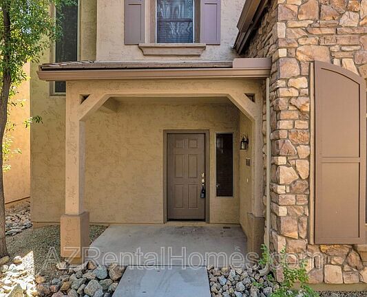 3rd image of 3708 W Vivian Ct
