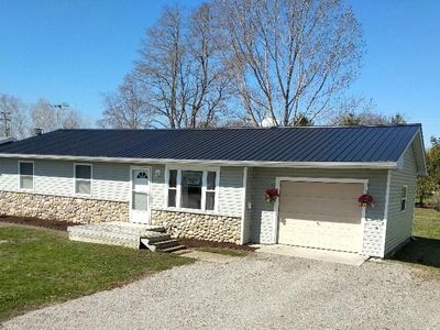 489 S 6th St, Rogers City, MI, 49779