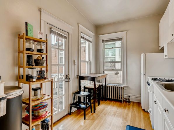 1126 N Emerson St #3