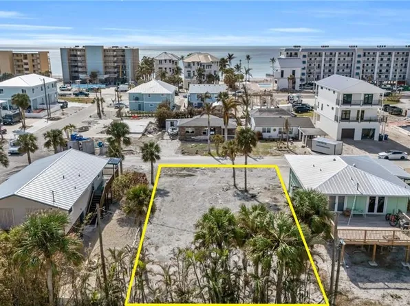 4871 Coral RD, FORT MYERS BEACH, FL 33931