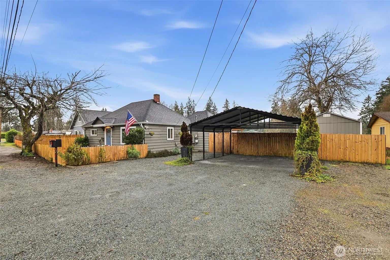 11606 Military Rd SW photo 1
