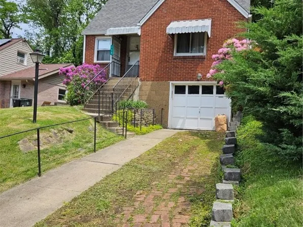 115 Carmella Dr, White Oak, PA 15131