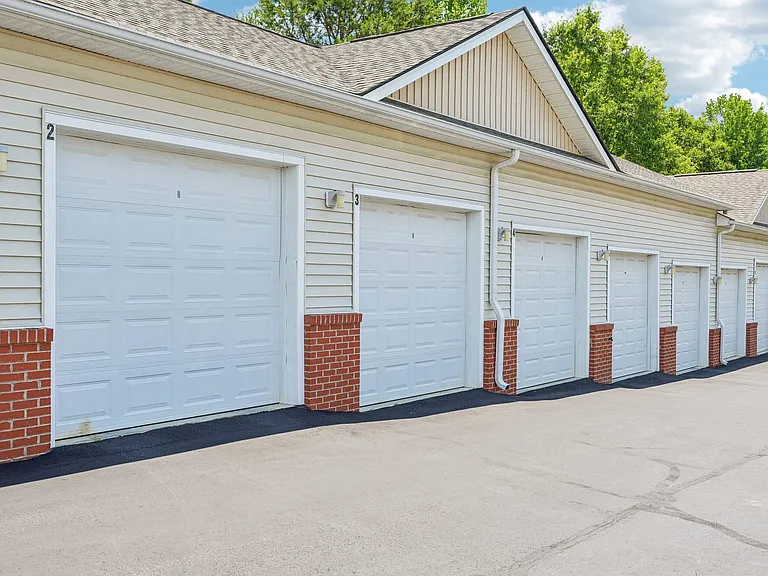 McDowell Creek Court — Photo 47