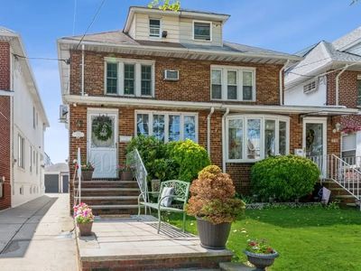 7711 10th Ave, Brooklyn, NY, 11228