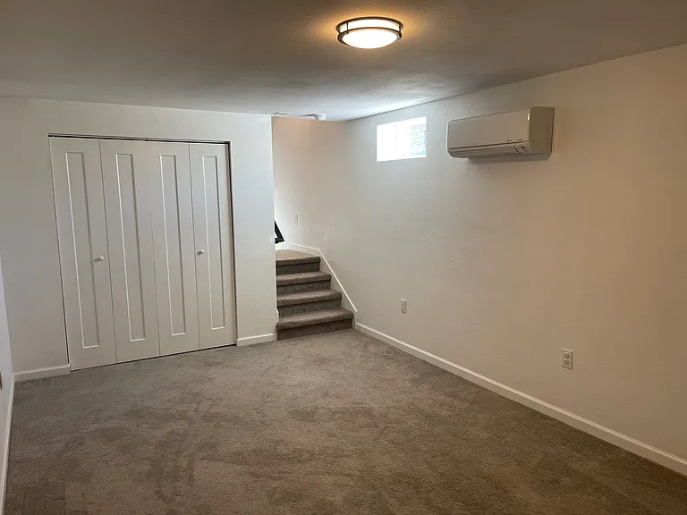 121 Peterson Rd — Photo 15