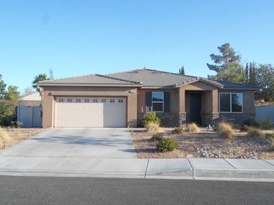 5490 Tulip Dr, Palmdale, CA, 93552