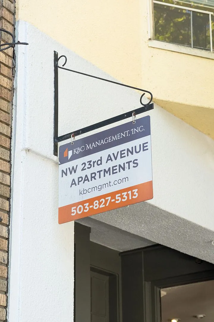 819 N.W. 23rd Avenue (West01) — Photo 4