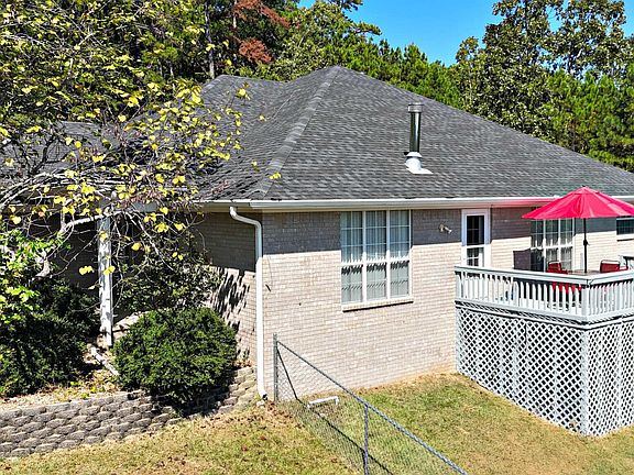 5th image of 105 Dogwood Dr