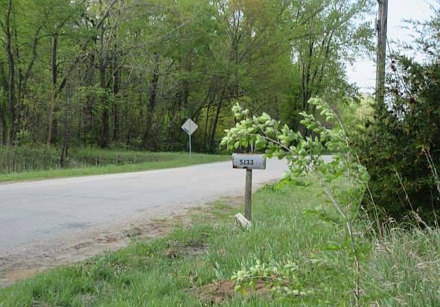 2nd image of 5122 S 12750th Rd E