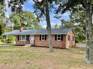26526 Three Notch Rd, Mechanicsville, MD 20659