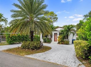 4455 SW 10th St, Miami, FL 33134