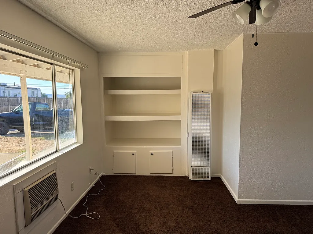 1 bed, 650 sqft, $1,600 — Photo 2