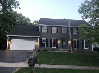 260 Burbank Ave, Woodstock, IL 60098