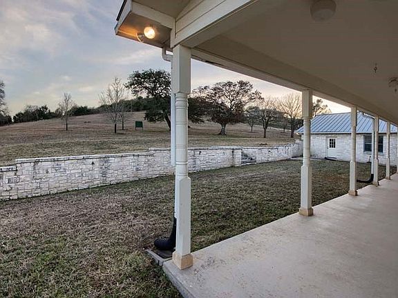 4th image of 1334 Southwoods Dr