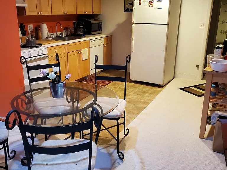 2728 NW Quimby St #2728A — Photo 4