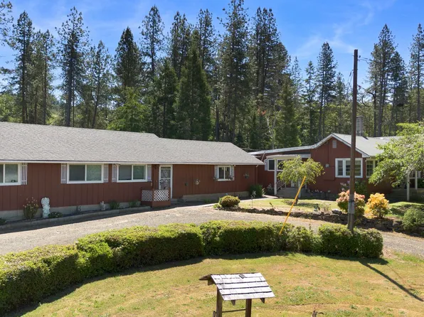 3301 Colonial Rd, Roseburg, OR 97471