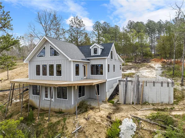 700 View West Dr, Seneca, SC 29672