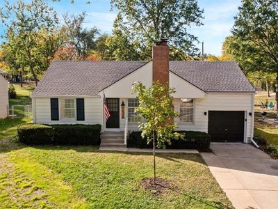 7624 Juniper Dr, Prairie Village, KS, 66208