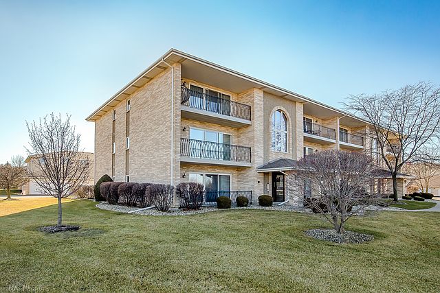 1st image of 17731 Bernard Dr #5-1A