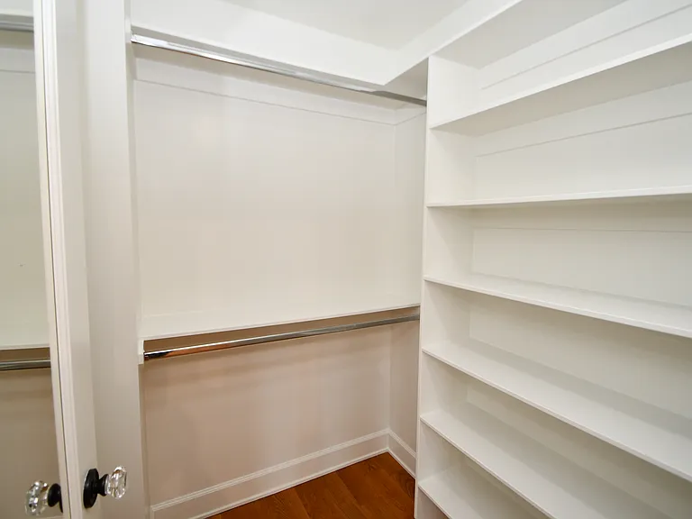 409 S Gertruda Ave — Photo 55