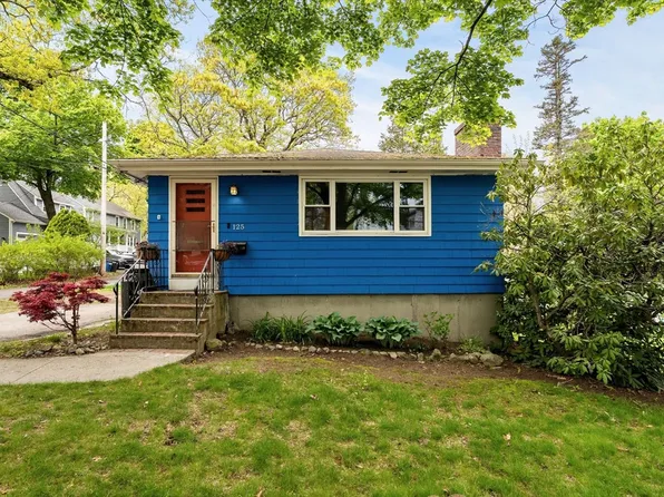 125 Sylvia St, Arlington, MA 02476